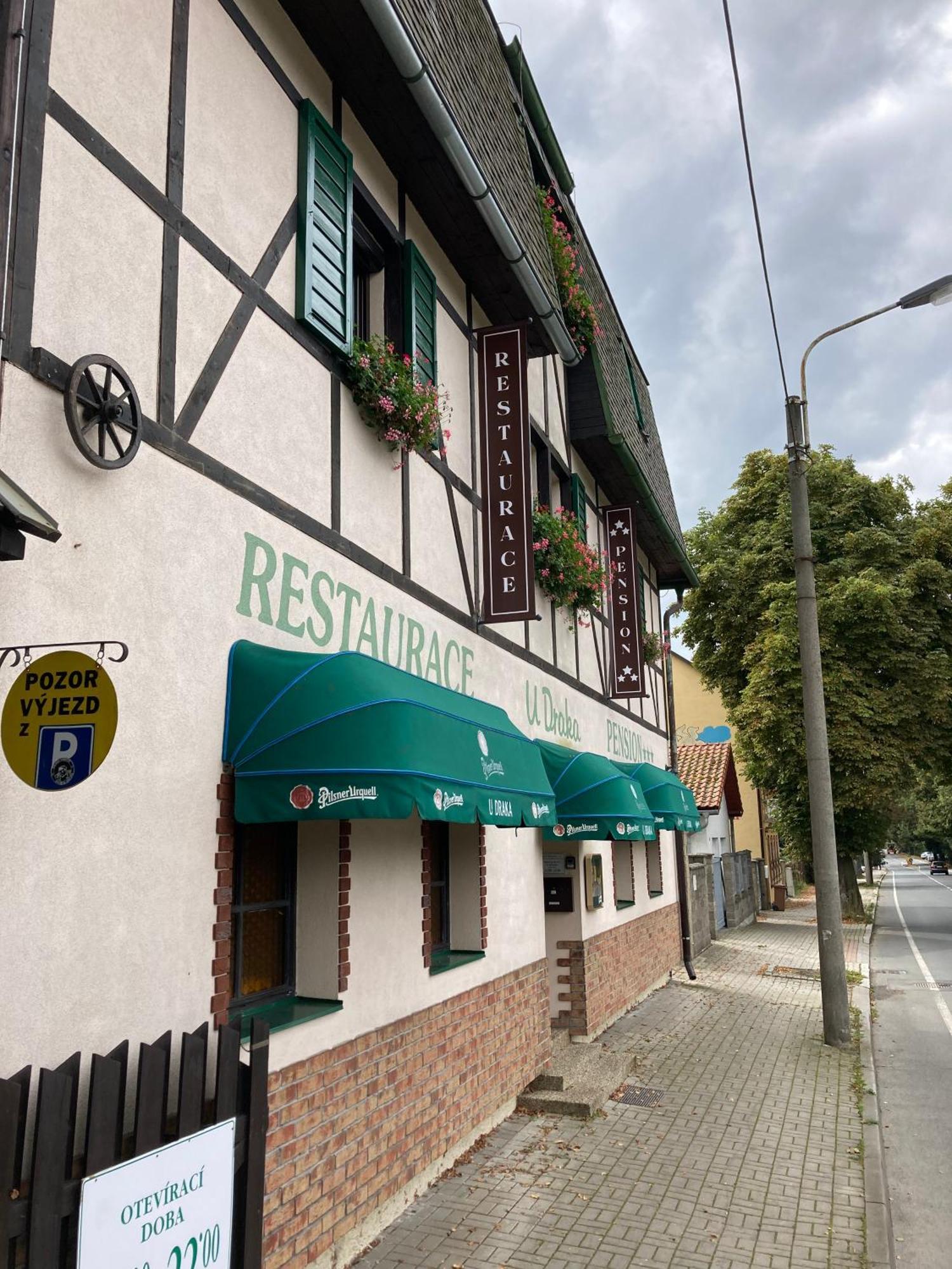 Pension U Draka Karlovy Vary Ngoại thất bức ảnh